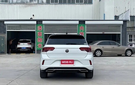 Volkswagen T-Roc I, 2022 год, 1 400 888 рублей, 7 фотография