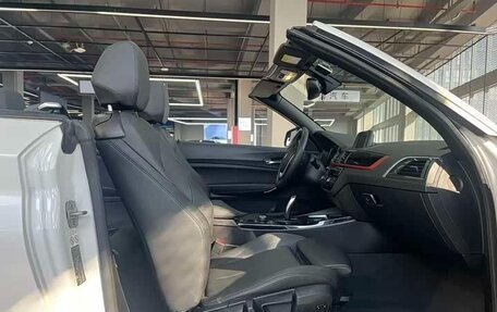 BMW 2 серия F22, 2018 год, 1 670 000 рублей, 10 фотография