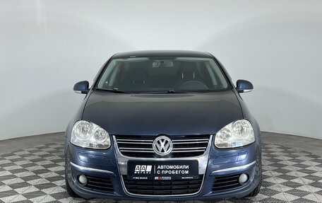 Volkswagen Jetta VI, 2010 год, 525 000 рублей, 2 фотография