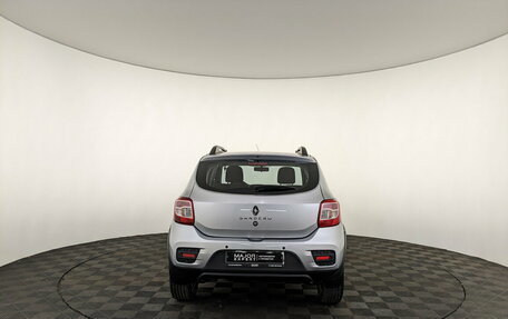 Renault Sandero II рестайлинг, 2022 год, 1 470 000 рублей, 6 фотография