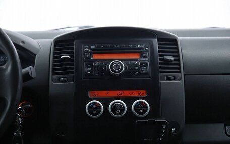 Nissan Navara (Frontier), 2010 год, 1 130 000 рублей, 14 фотография