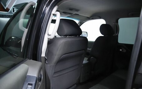 Nissan Navara (Frontier), 2010 год, 1 130 000 рублей, 11 фотография
