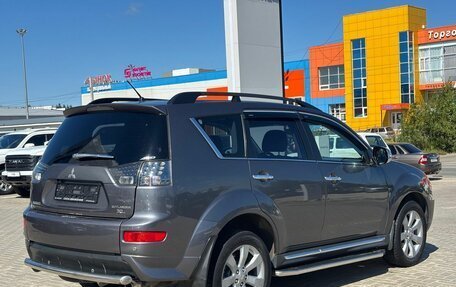 Mitsubishi Outlander III рестайлинг 3, 2011 год, 1 185 000 рублей, 4 фотография