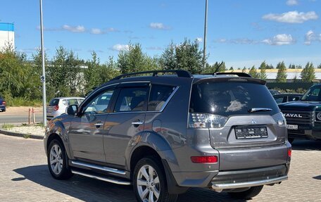 Mitsubishi Outlander III рестайлинг 3, 2011 год, 1 185 000 рублей, 5 фотография