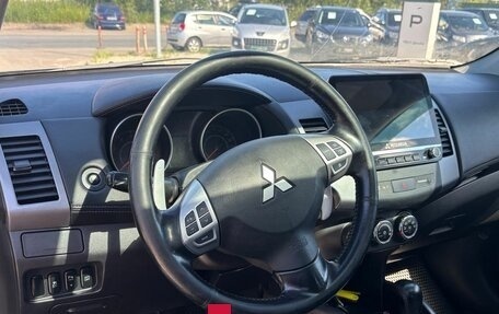 Mitsubishi Outlander III рестайлинг 3, 2011 год, 1 185 000 рублей, 19 фотография