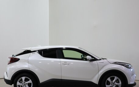 Toyota C-HR I рестайлинг, 2018 год, 1 890 000 рублей, 4 фотография