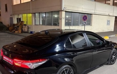 Toyota Camry, 2021 год, 2 800 000 рублей, 1 фотография