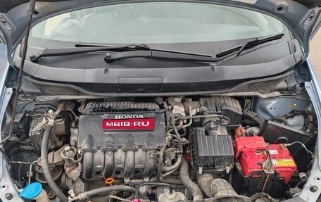 Honda Insight II рестайлинг, 2010 год, 720 000 рублей, 22 фотография