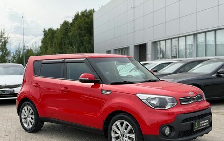KIA Soul II рестайлинг, 2018 год, 1 400 000 рублей, 2 фотография