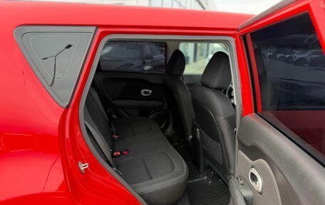 KIA Soul II рестайлинг, 2018 год, 1 400 000 рублей, 11 фотография