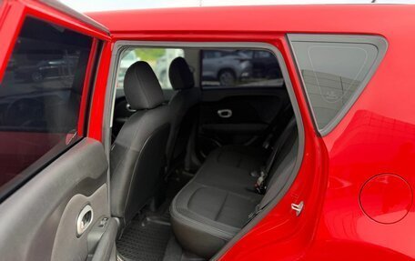 KIA Soul II рестайлинг, 2018 год, 1 400 000 рублей, 13 фотография