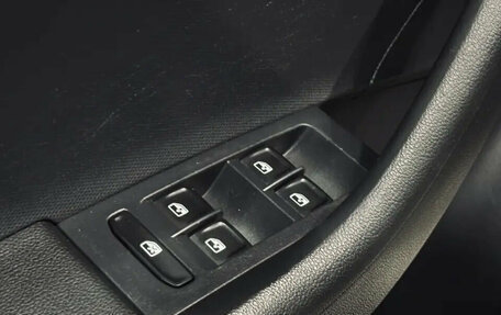 Skoda Rapid I, 2017 год, 1 349 000 рублей, 14 фотография