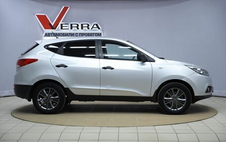 Hyundai ix35 I рестайлинг, 2013 год, 1 070 000 рублей, 4 фотография