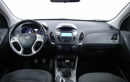 Hyundai ix35 I рестайлинг, 2013 год, 1 070 000 рублей, 12 фотография