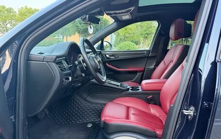 Porsche Macan I рестайлинг, 2023 год, 5 296 282 рублей, 7 фотография