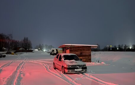 Renault Logan I, 2007 год, 190 000 рублей, 4 фотография
