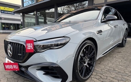 Mercedes-Benz E-Класс AMG, 2026 год, 18 800 000 рублей, 3 фотография