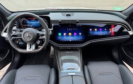 Mercedes-Benz E-Класс AMG, 2026 год, 18 800 000 рублей, 11 фотография
