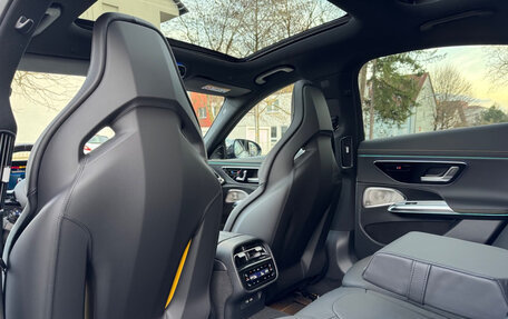 Mercedes-Benz E-Класс AMG, 2026 год, 18 800 000 рублей, 18 фотография