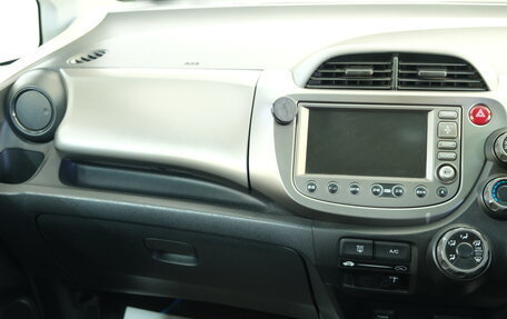 Honda Fit III, 2008 год, 699 000 рублей, 15 фотография