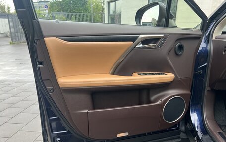 Lexus RX IV рестайлинг, 2017 год, 4 280 000 рублей, 23 фотография