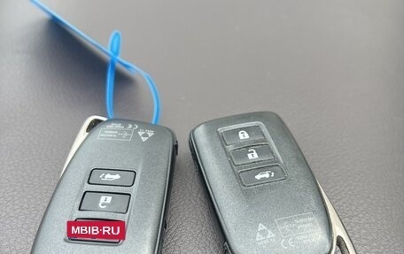 Lexus RX IV рестайлинг, 2017 год, 4 280 000 рублей, 22 фотография