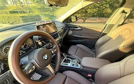 BMW 1 серия, 2022 год, 1 890 000 рублей, 10 фотография
