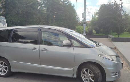 Toyota Estima III рестайлинг -2, 2006 год, 1 320 000 рублей, 2 фотография
