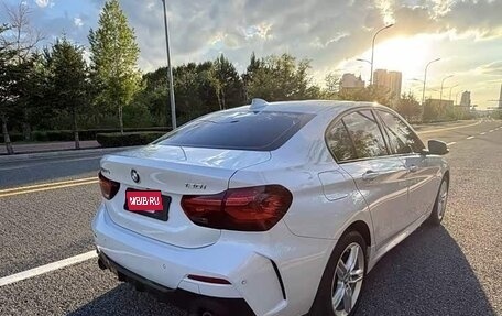 BMW 1 серия, 2022 год, 1 890 000 рублей, 8 фотография