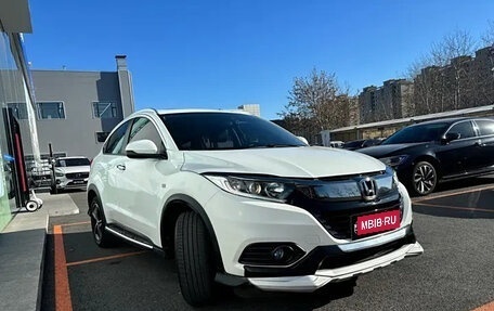 Honda Vezel, 2022 год, 1 346 003 рублей, 2 фотография