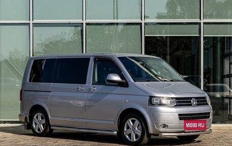 Volkswagen Multivan T5, 2010 год, 2 495 000 рублей, 3 фотография