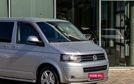 Volkswagen Multivan T5, 2010 год, 2 495 000 рублей, 8 фотография