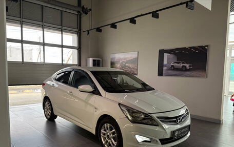 Hyundai Solaris II рестайлинг, 2015 год, 875 000 рублей, 3 фотография