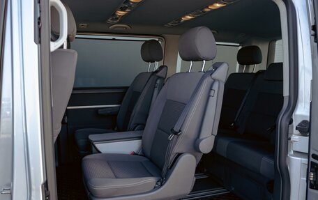 Volkswagen Multivan T5, 2010 год, 2 495 000 рублей, 16 фотография