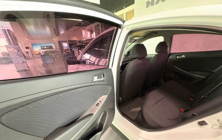 Hyundai Solaris II рестайлинг, 2015 год, 875 000 рублей, 5 фотография