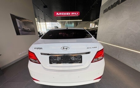 Hyundai Solaris II рестайлинг, 2015 год, 875 000 рублей, 4 фотография