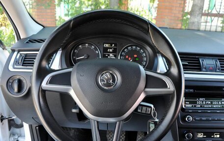 Skoda Rapid I, 2015 год, 995 000 рублей, 10 фотография