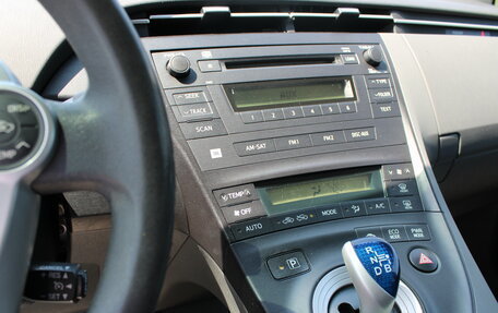 Toyota Prius, 2010 год, 1 069 000 рублей, 20 фотография