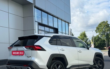 Toyota RAV4, 2022 год, 3 299 000 рублей, 4 фотография