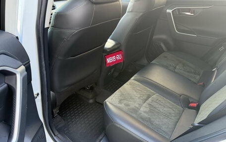 Toyota RAV4, 2022 год, 3 299 000 рублей, 20 фотография