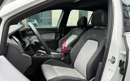 Volkswagen Golf VIII, 2022 год, 2 040 000 рублей, 8 фотография