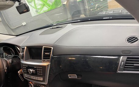 Mercedes-Benz GL-Класс, 2013 год, 3 100 000 рублей, 12 фотография