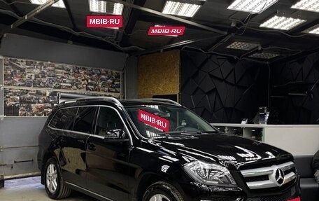 Mercedes-Benz GL-Класс, 2013 год, 3 100 000 рублей, 5 фотография