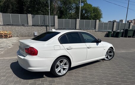 BMW 3 серия, 2011 год, 1 350 000 рублей, 3 фотография