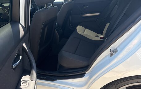 BMW 3 серия, 2011 год, 1 350 000 рублей, 10 фотография