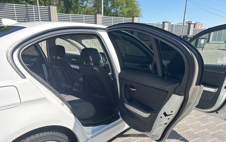 BMW 3 серия, 2011 год, 1 350 000 рублей, 13 фотография