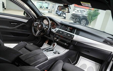 BMW 5 серия, 2014 год, 1 950 000 рублей, 7 фотография