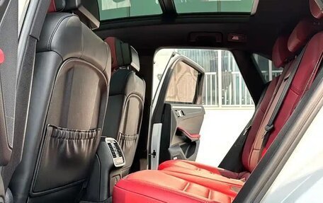 Porsche Macan I рестайлинг, 2022 год, 5 026 000 рублей, 8 фотография