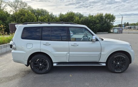 Mitsubishi Pajero IV, 2019 год, 3 600 000 рублей, 3 фотография