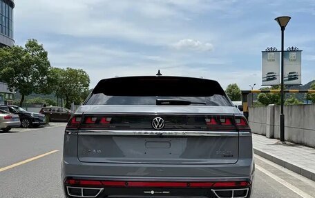 Volkswagen Teramont I, 2024 год, 4 454 000 рублей, 5 фотография